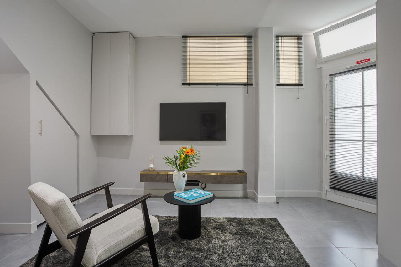 Residense Montmartre By Studio Prestige Париж Екстериор снимка